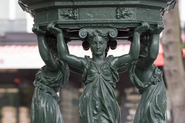 Caryatids Women Fountain Paris France Summer Time — Stock Photo, Image