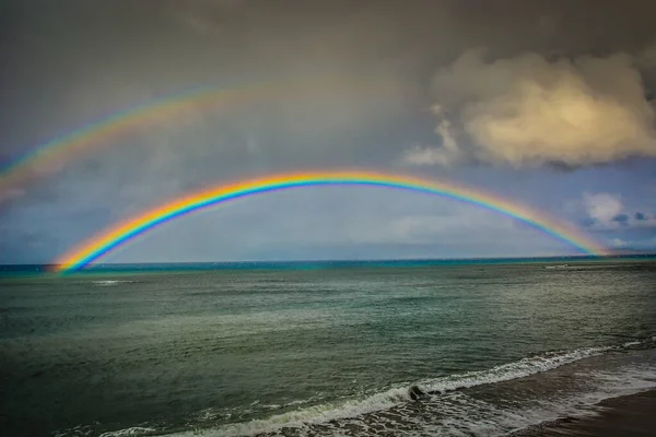 Arco Iris Sobre Playa Kahana Maui Islas Hawaianas — Foto de Stock