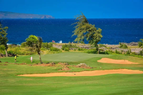 人気のあるカパルーアでゴルフコース マウイ島 ハワイ諸島 この美しいハワイのゴルフリゾートのすべてのエリアからの素晴らしい景色 ロイヤリティフリーのストック写真