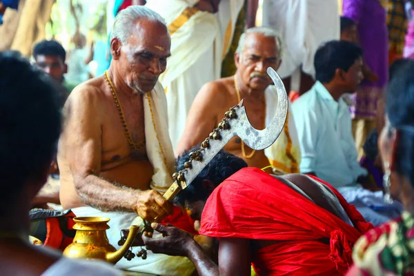 Kerala India Mei 2017 Een Woeste Menigte Van Toegewijden Geleid — Stockfoto