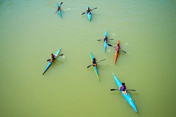 Valladolid Espagne Juillet 2020 Les Gens Profitent Une Balade Kayak — Photo