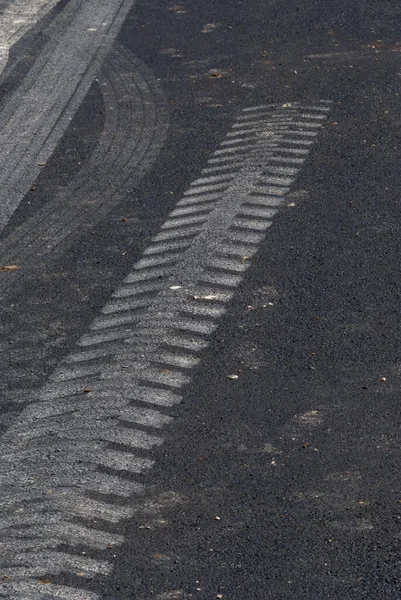 Tire Track New Asphalt Guatemala — Stock Photo, Image