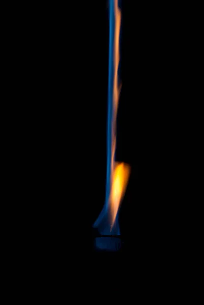 Fiamma Fiamma Blu Arancione Fuoco Sfondo Nero Linee Esplosione Pericolo — Foto Stock