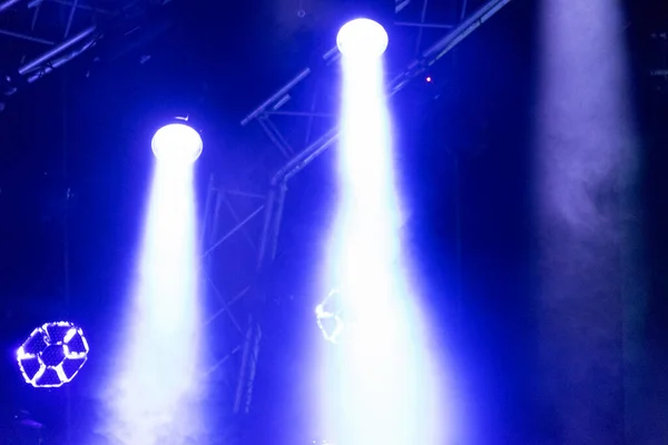 Συναυλία Φώτα Σκηνή Show Και Ενθουσιασμό Φωτεινά Σημεία Συναυλία Υπαίθρια — Φωτογραφία Αρχείου