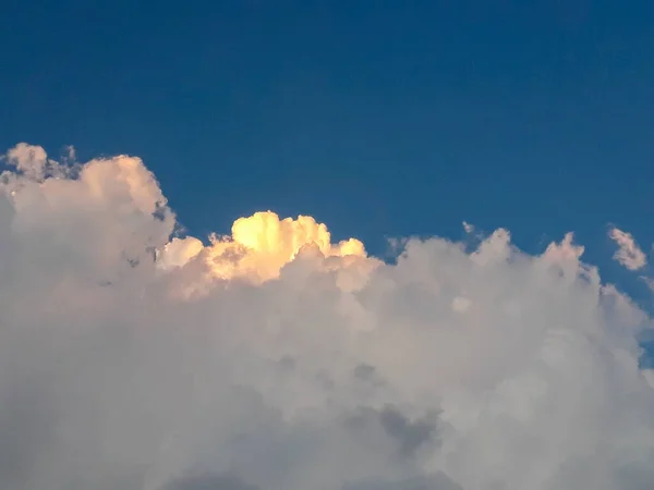 Dramatische Gekleurde Wolken Met Blauwe Lucht Midden Amerika Guatemala — Stockfoto