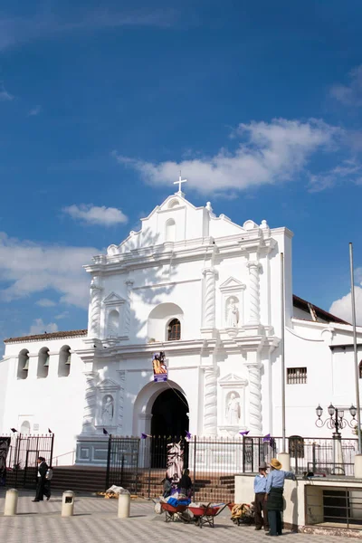 Guatemala Tecpan Chimaltenango Februar 2015 Fassade Katholische Kirche Und Park — Stockfoto