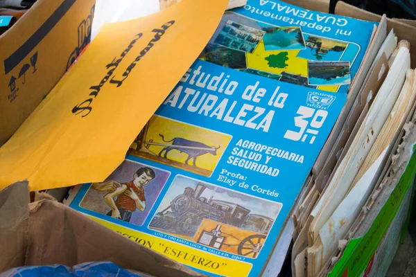 Guatemala City December 2017 Papper För Återvinning Anteckningsböcker Böcker Insamling — Stockfoto