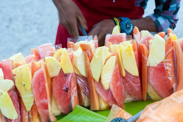Prodej Pouličního Ovoce Městě Guatemala Ráno Meloun Ananas Meloun Malých Stock Fotografie