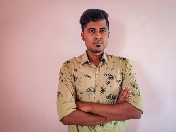 Portrait Clean Shaved Young South Indian Man His Arms Crossed — Stock Photo, Image