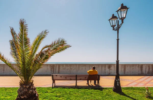 Místní Nábřeží Černé Moře Turista Dovolené Soči Rusko — Stock fotografie