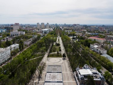 Krasnodar şehir manzarası ve FC Krasnodar stadyumu. Modern Avrupa şehir görüşü. Kuban Nehri