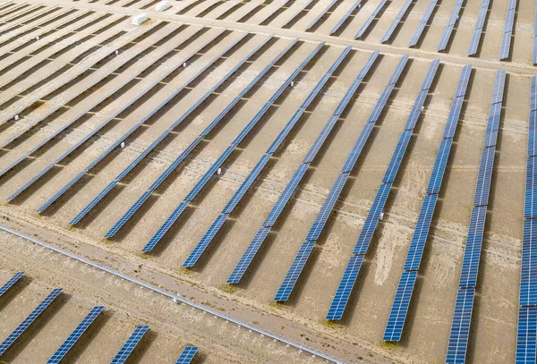 Solkraftverk Sett Från Luften Solpaneler Alternativa Energikällor — Stockfoto