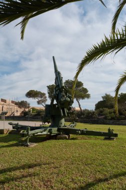 1981 'de San Carlos Kalesi müzesi 26 Eylül 1991' de açıldı ve müze bir müzeye dönüştürüldü. 1997 yılında müzeyi yöneten Castillo de San Carlos Konsorsiyumu kuruldu.