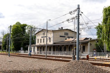 Krzeszowice 'deki tren istasyonu (Polonya)