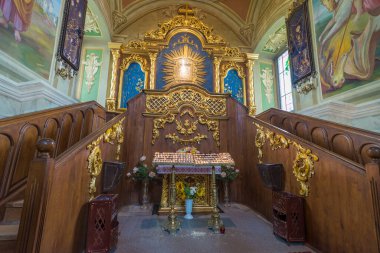 Dini binalar ve iç görünüşleri. Batı Ukrayna, Avrupa