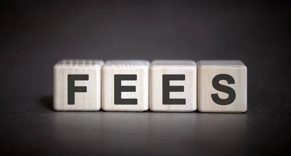 Fees Έννοια Των Χρηματοπιστωτικών Επιχειρήσεων Σκοτεινό Φόντο — Φωτογραφία Αρχείου