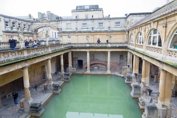 stock image BATH, GREAT BRITAIN - DEC 24, 2018: The Roman bath built on natural hot springs of the Romans in the year 75 AD. December 24, 2018 in Bath, Great Britain