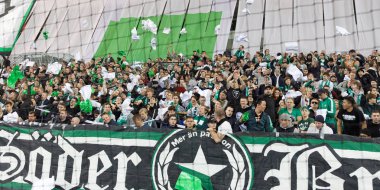 Destekçileri ve Tifo Derby İsveç Futbol Kupası çeyrek fina