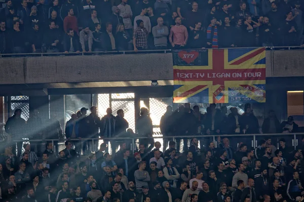 Zwolennicy na derby szwedzki Puchar Piłki Nożnej ćwierćfinału między — Zdjęcie stockowe