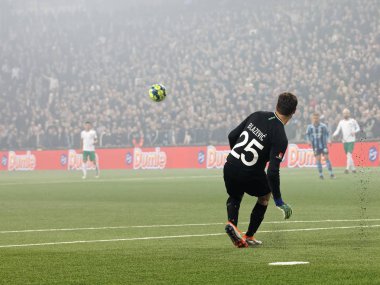 Gardiyan'ın Davor Blazevic İsveç Futbol Kupası'nda topu tekmeleme