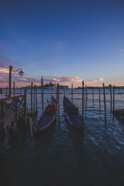 Закат Венеции Гондолы — стоковое фото