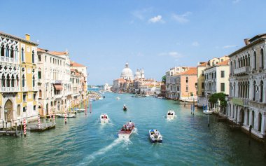 Venedik, İtalya - Büyük Kanal ve Bazilika di Santa Maria della Salute