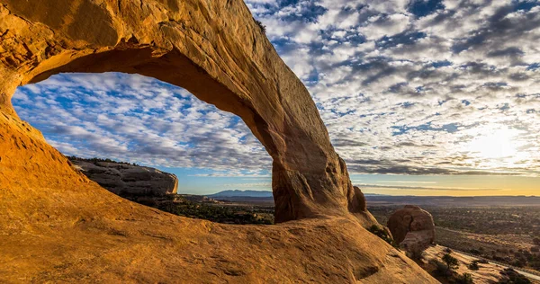 Pôr Sol Dramático Arco Perto Moab Utah — Fotografia de Stock