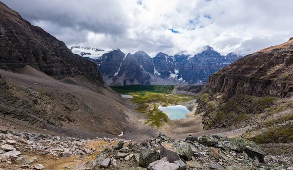 Hermosa Vista Desde Paso Sentinel Parque Nacional Banff — Foto de Stock