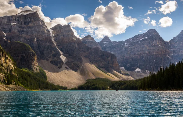 Lago Moraine Banff National Park — Fotografia de Stock