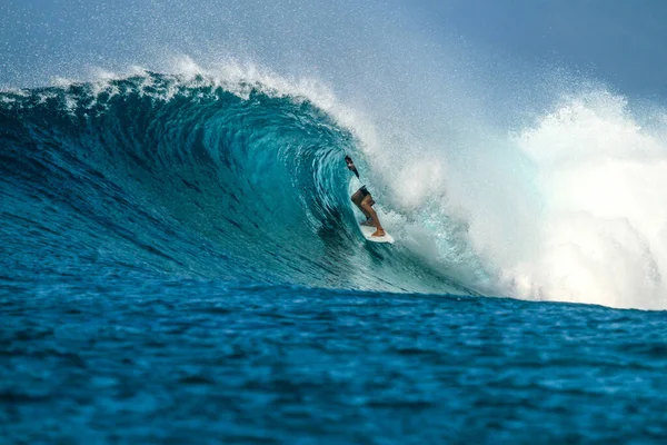 Ola Aguamarina Azul Perfecta Alineación Vacía Perfecta Para Surfear Agua — Foto de Stock