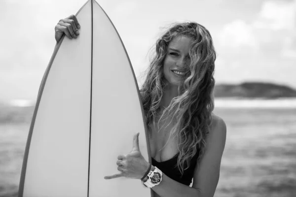 Portrait Young Blonde Woman Bikini White Surfboard Showing Surf Sign — Stock Photo, Image