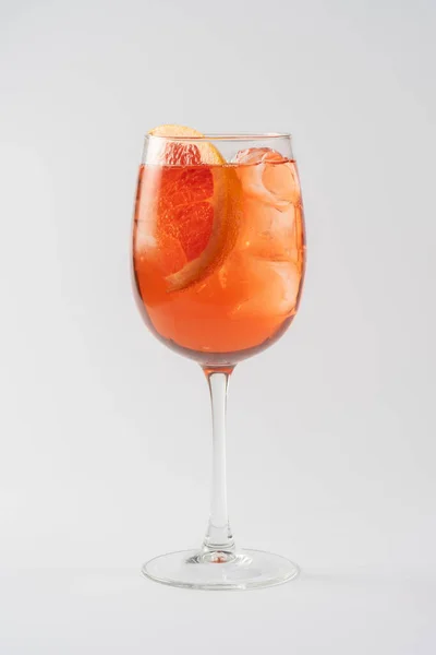 Seringue Apéro Cocktail Alcoolisée Avec Pamplemousse Verre Gobelet Sur Fond — Photo