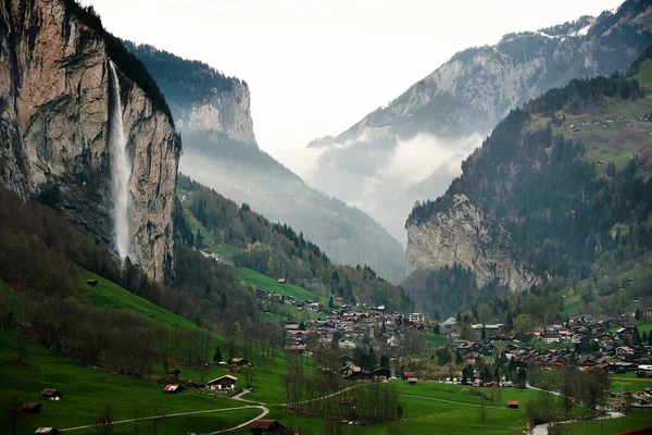 Pozdní Zima Lauterbrunnen Valley Švýcarsku — Stock fotografie