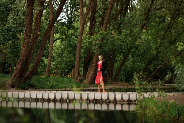 Girl Walks Beautiful City Park Summer Walk Rain Red Dress — Stock Photo, Image