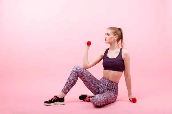 Girl Does Fitness Dumbbells — Stock Photo, Image