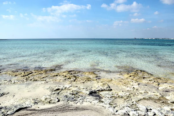 Красивый Пляж Бирюзовая Вода Саленто — стоковое фото