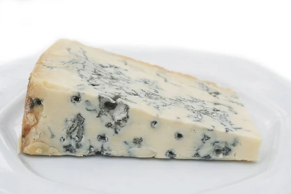 Fetta Formaggio Gorgonzola Piatto Isolato Fondo Bianco Formaggio Blu Bianco — Foto Stock