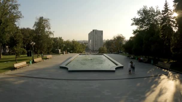 Promenera Vacker Park Ren Vacker Park Centrum Vila Parken — Stockvideo