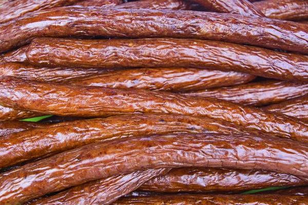 Salsichas Frescas Domésticas Expostas Venda — Fotografia de Stock