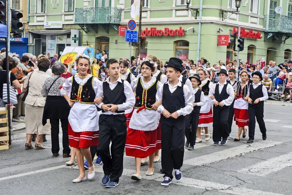 Pouliční folklorní projevy — Stock fotografie