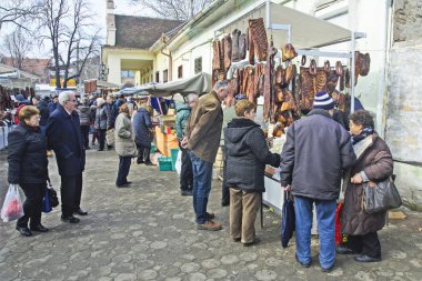 Kurutulmuş ve füme et satışı