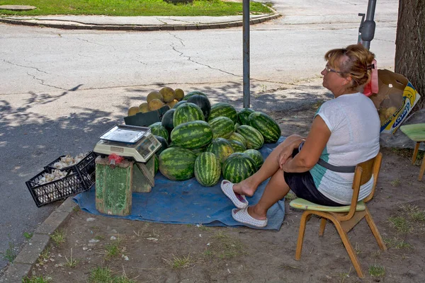 Zrenjanin Serbie Juillet 2020 Vente Efficace Rapide Pastèques Dans Rue — Photo