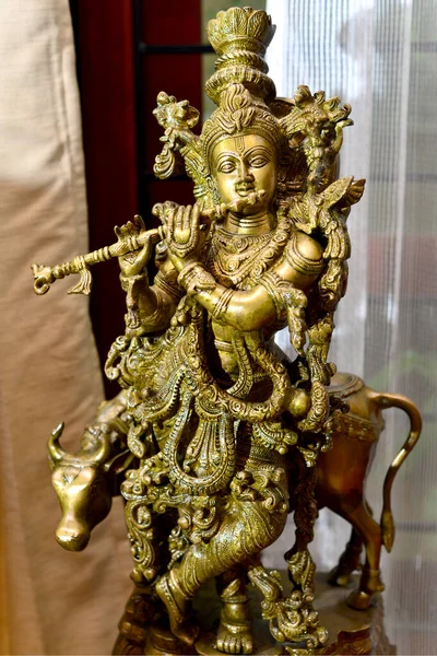 Fine Detailed Brass Hand Made Statue Lord Krishna Flute Cow — Stock Photo, Image