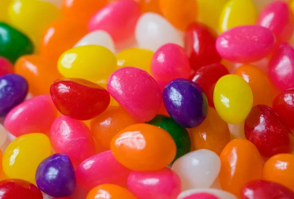 Çok renkli jöleli şeker çeşitleri..