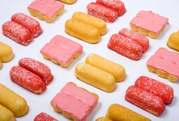 Çeşit çeşit abur cubur.. 