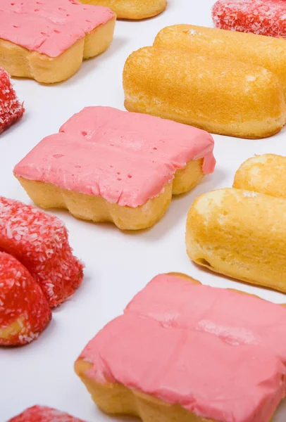 Çeşit çeşit abur cubur.. 