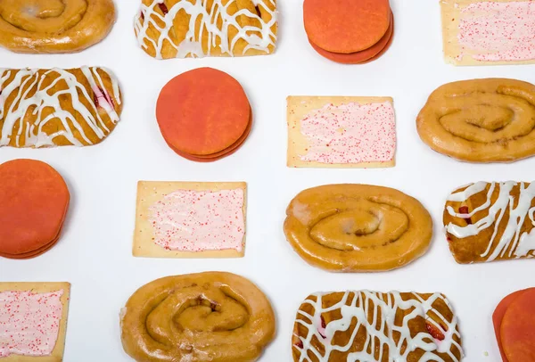 Çeşit çeşit abur cubur.. 