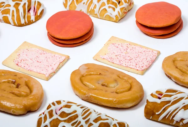 Çeşit çeşit abur cubur.. 