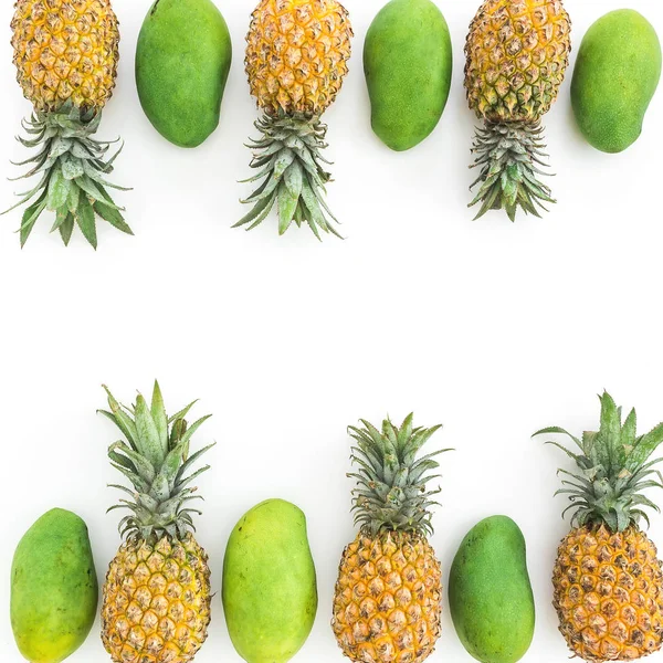 Pattern Pineapple Mango White Background Flat Lay Top View Food — Stock Photo, Image