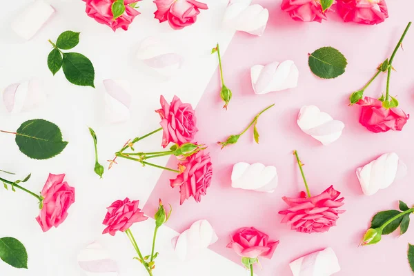 Colección Rosas Con Caramelos Malvavisco Sobre Fondo Blanco Rosa — Foto de Stock